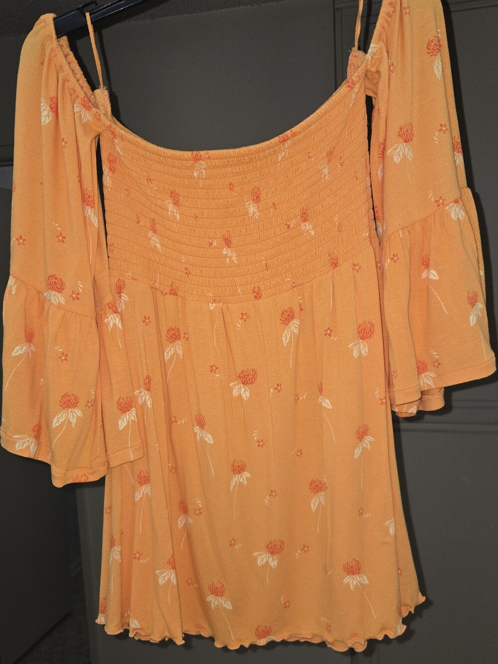 Off the shoulders Flare SleevesRayon Stretch